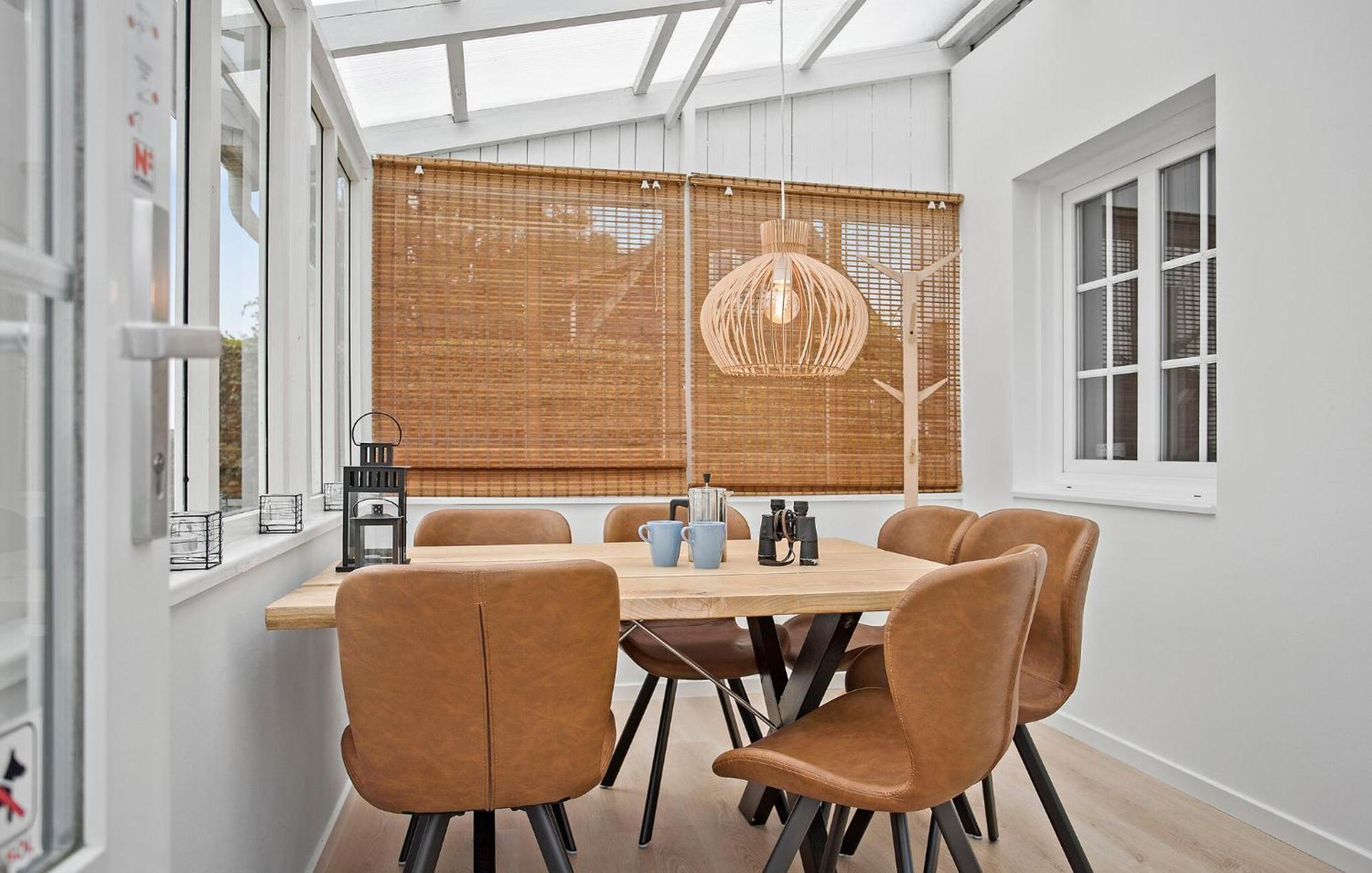 Beach Front Home In Sjolund With Kitchen ภายนอก รูปภาพ